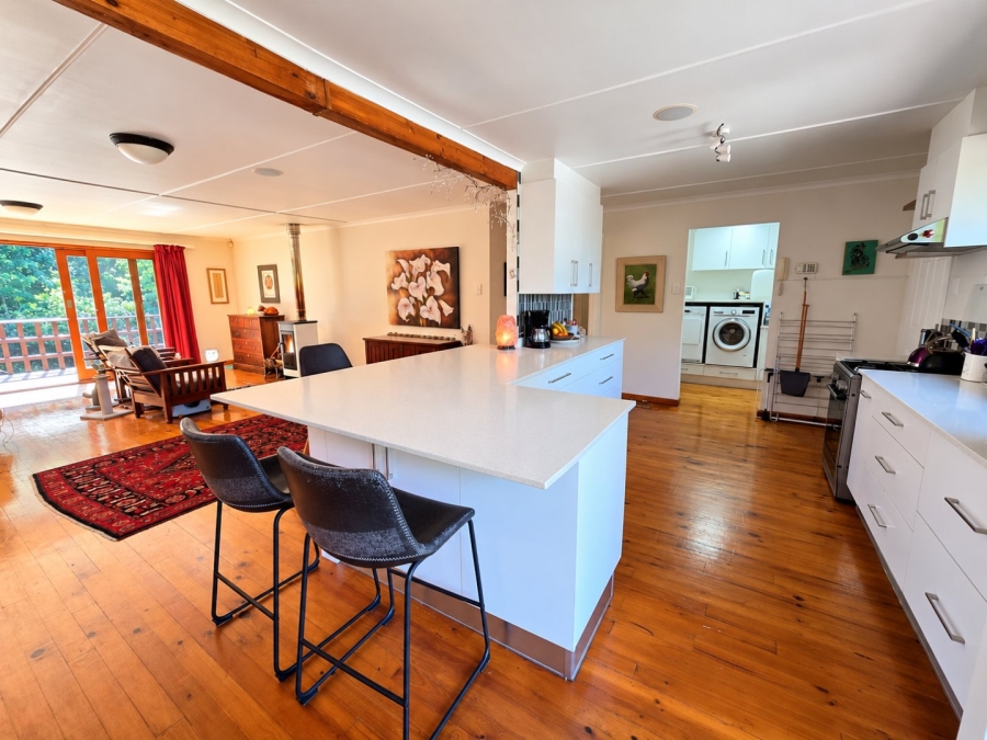 6 Bedroom Property for Sale in Wilderness Central Western Cape